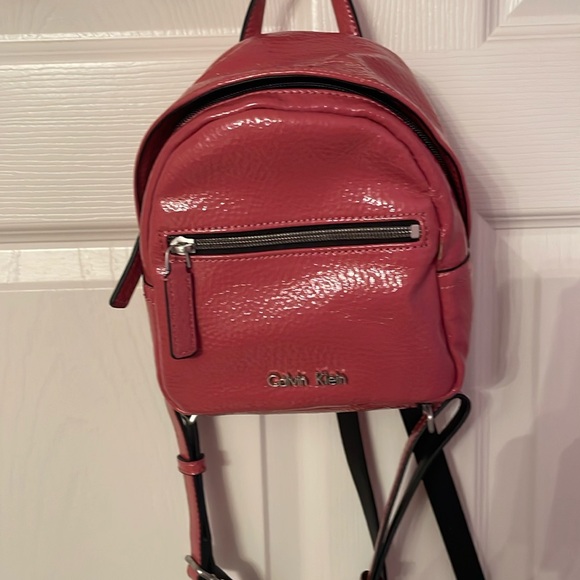 Red Calvin Klein mini backpack - Picture 1 of 7